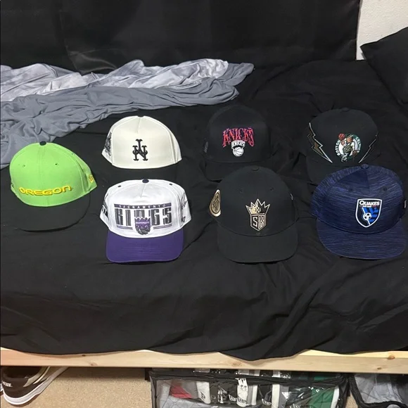 Snapback Lot - Picture 1 of 10